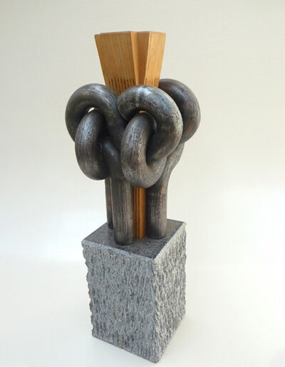 2013-Brise Lame-Granit, Acier, Bois-HT 66 cm x 24 cm