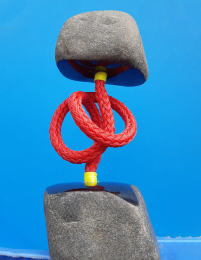 2020-Dualité-Granitfliln-rouge-Ht33cm-x14cm v2