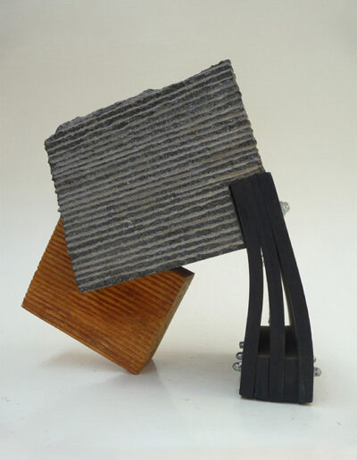 2013-Brise Lame-Granit,Bois,Caoutchouc-HT 26 cm x 26 cm